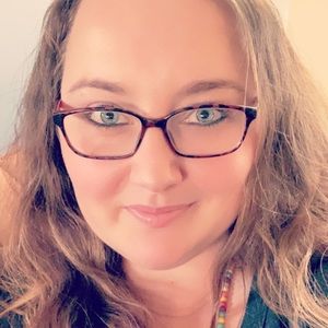 Meet your Posher, Annie